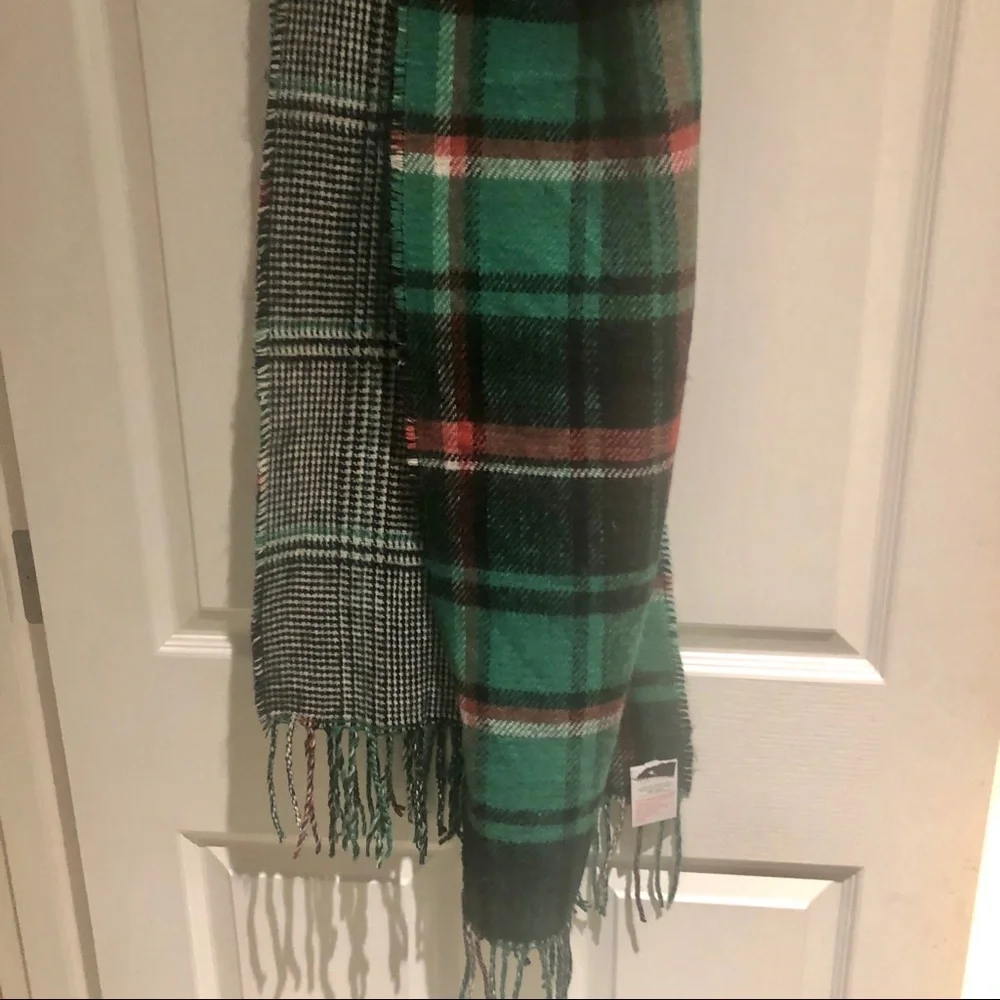 TOPSHOP Plaid Scarf Reversible New With Tags